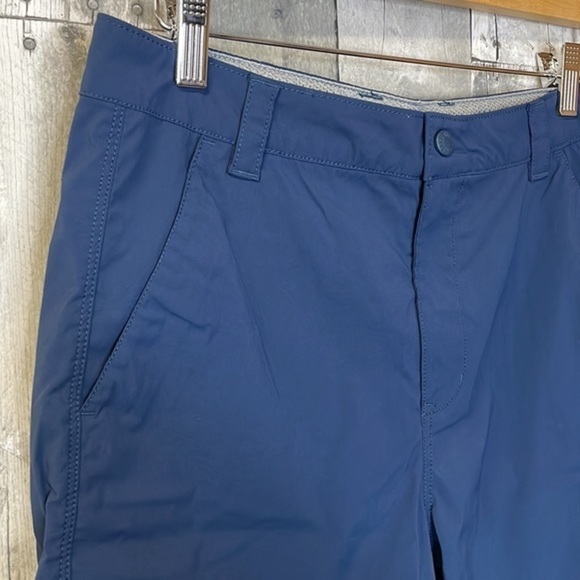 THE North Face boys blue moisture wicking shorts w/ adjustable waistband. XL - Picture 2 of 16